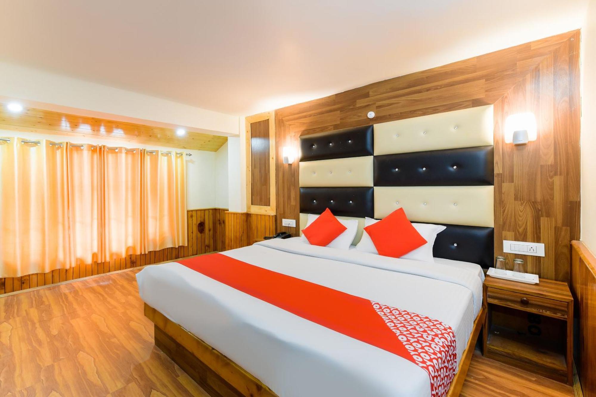 Oyo 46485 Hotel Vijayant Manāli Exteriér fotografie