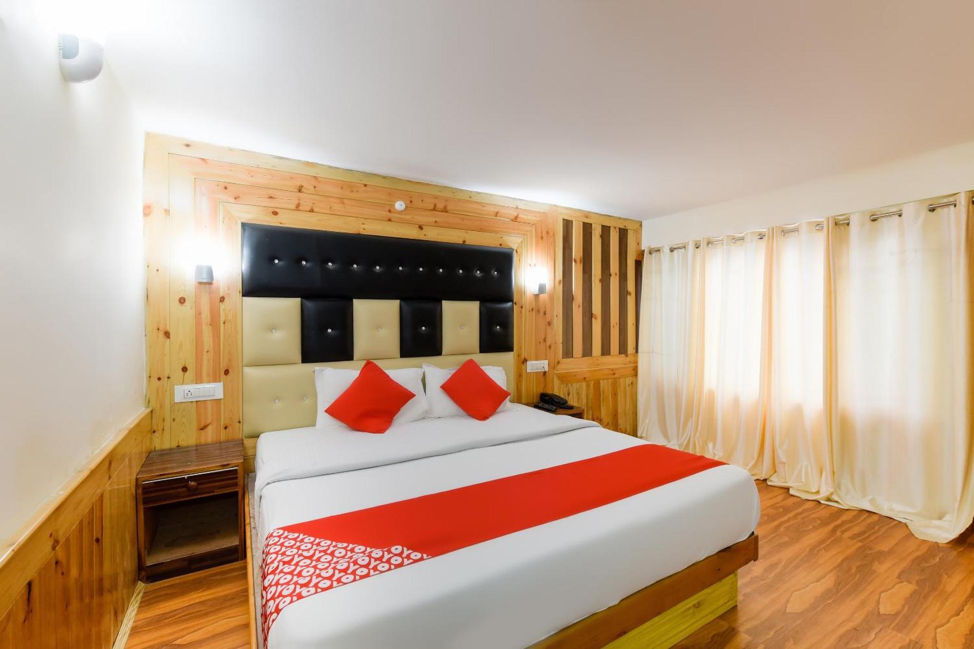 Oyo 46485 Hotel Vijayant Manāli Exteriér fotografie